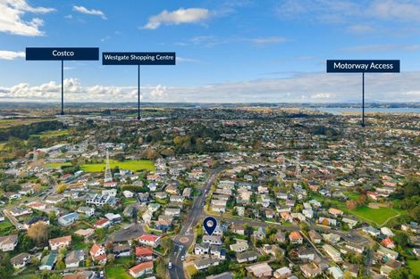Photo of property in 39 Garton Drive, Massey, Auckland, 0614
