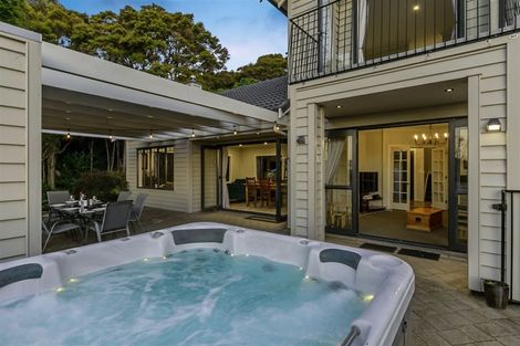 Photo of property in 251 Kaipara Road, Papakura, 2582