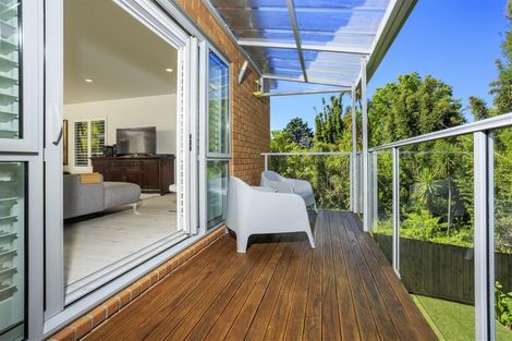 Photo of property in 52a Matipo Road, Mairangi Bay, Auckland, 0630