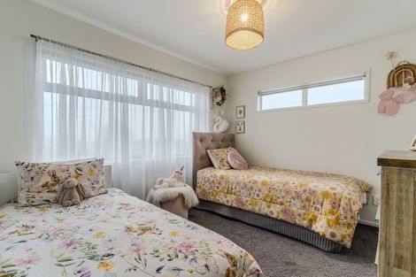 Photo of property in 27 Gilkison Street, Halfway Bush, Dunedin, 9010
