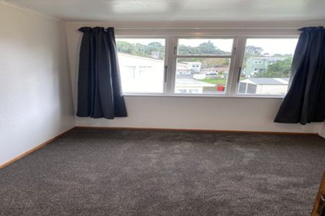 Photo of property in 1-3 Westmeath Street, Waitangirua, Porirua, 5024
