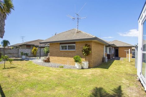 Photo of property in 34 Lotus Avenue, Mount Maunganui, 3116