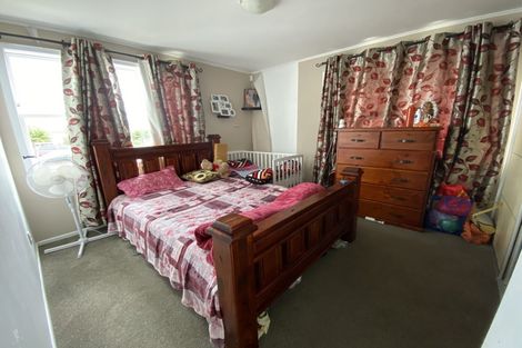 Photo of property in 57b Hepburn Road, Glendene, Auckland, 0602