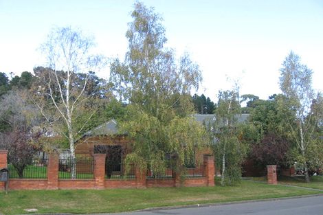 Photo of property in 20 Chatsworth Road, Silverstream, Upper Hutt, 5019