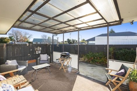 Photo of property in 3 Clipper Place, Redwood, Christchurch, 8051