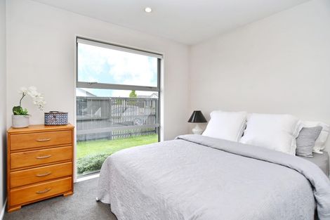 Photo of property in 11 Robalan Close, Halswell, Christchurch, 8025