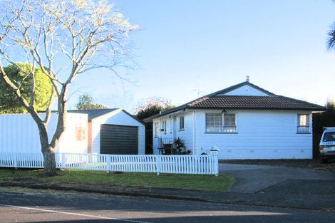 Photo of property in 29 Redlands Grove, Swanson, Auckland, 0612