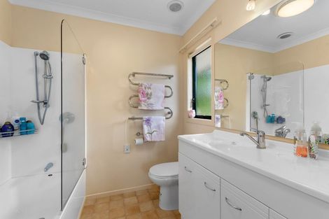 Photo of property in 156a Great North Road, Te Kamo, Kamo, 0185