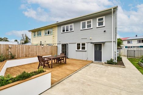 Photo of property in 7 Whakataki Grove, Waiwhetu, Lower Hutt, 5010