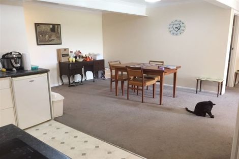 Photo of property in 313 Mangorei Road, Merrilands, New Plymouth, 4312