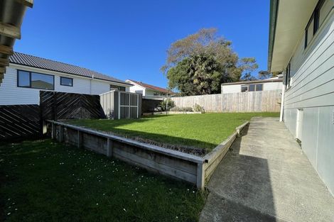 Photo of property in 8 Santiago Crescent, Unsworth Heights, Auckland, 0632