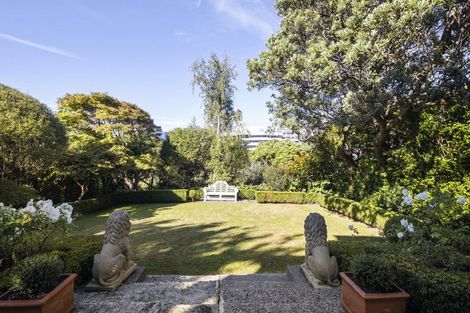 Photo of property in 12 Easdale Street, Kelburn, Wellington, 6012