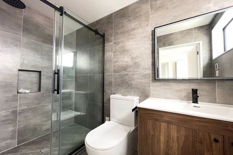 Photo of property in 29 Noeleen Street, Glenfield, Auckland, 0629