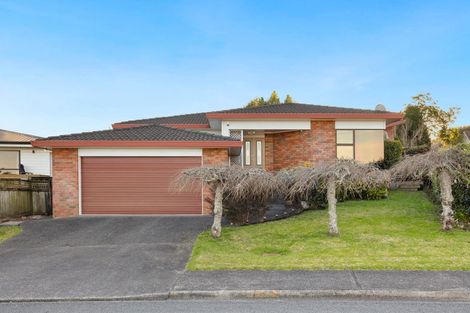 Photo of property in 3 Marlin Street, West Harbour, Auckland, 0618