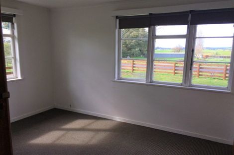 Photo of property in 265 Glenbrook Beach Road, Glenbrook, 2681