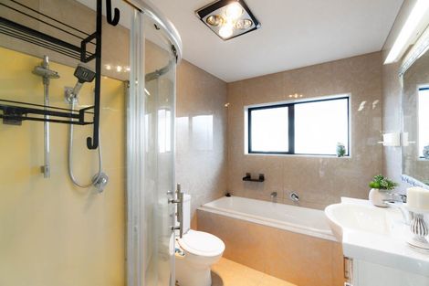 Photo of property in 78 Keri Vista Rise, Papakura, 2110