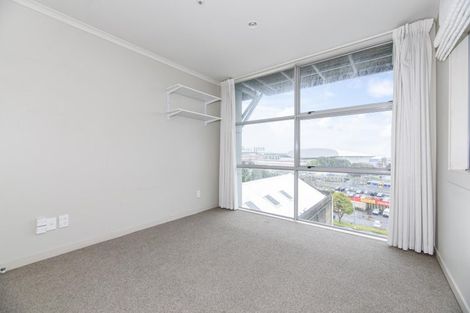 Photo of property in 2/30 Augustus Terrace, Parnell, Auckland, 1052