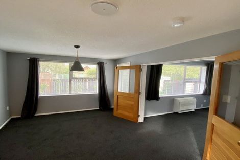 Photo of property in 1/3 Arran Crescent, Woolston, Christchurch, 8062