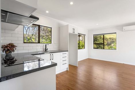 Photo of property in 43a Whiritoa Beach Road, Whiritoa, Whangamata, 3691