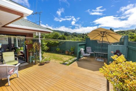 Photo of property in 39b Gemstone Drive, Birchville, Upper Hutt, 5018