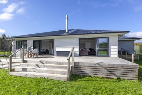 Photo of property in 12 Faydon Close, Ohau, Levin, 5570