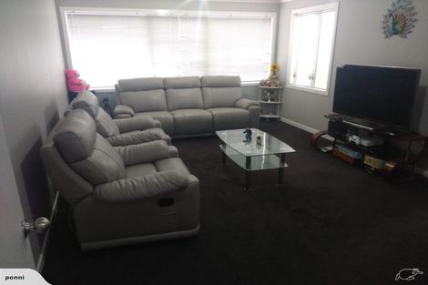 Photo of property in 137 Molesworth Street, Taita, Lower Hutt, 5011