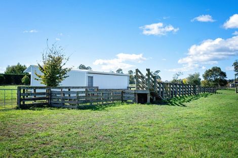 Photo of property in 14 Stock Road, Bridge Pa, Hastings, 4175