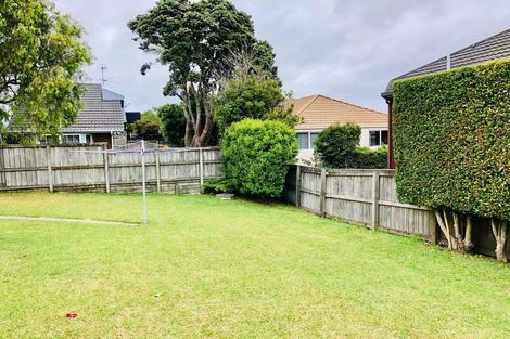 Photo of property in 3/21 Jutland Road, Hauraki, Auckland, 0622