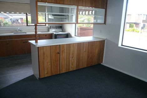 Photo of property in 1/10 Montclare Avenue, Ilam, Christchurch, 8041