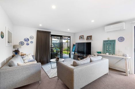 Photo of property in 10 Guano Crescent, Cromwell, 9310