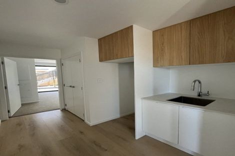 Photo of property in 1/10 Pascoe Avenue, Paremata, Porirua, 5026