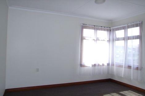 Photo of property in 9 Ossian Street, Milton, 9220