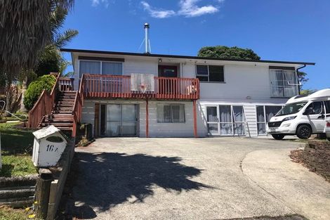 Photo of property in 16 Fitzherbert Avenue, West Harbour, Auckland, 0618