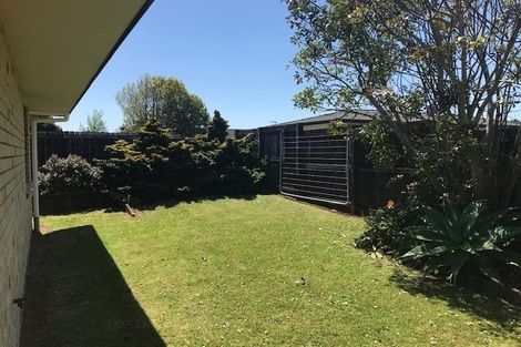 Photo of property in 24 Woodcroft Way, Pukekohe, 2120