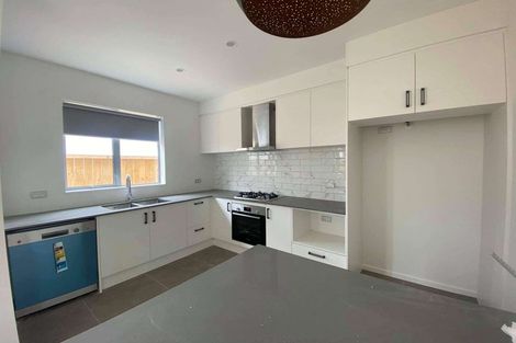 Photo of property in 28 Tumu Road, Papakura, 2110