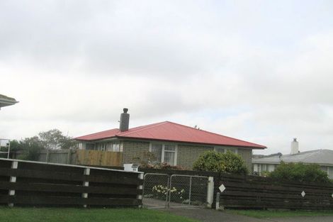 Photo of property in 14 Caduceus Place, Ascot Park, Porirua, 5024