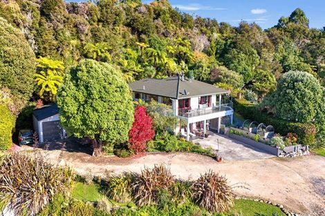 Photo of property in 204 Rangihaeata Road, Rangihaeata, Takaka, 7182