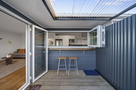 Photo of property in 1/57 Sunnyside Road, Sunnyvale, Auckland, 0612
