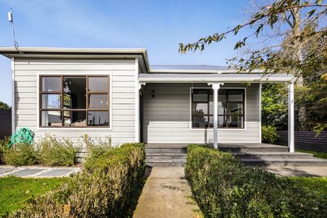 Photo of property in 9 Carrington Street, Inglewood, 4330