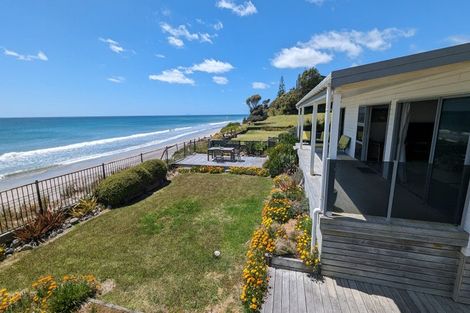 Photo of property in 355 Pukehina Parade, Pukehina, Te Puke, 3189