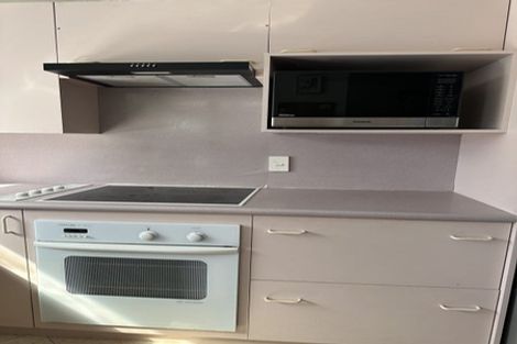 Photo of property in 1/15 Mandica Place, Sunnynook, Auckland, 0632