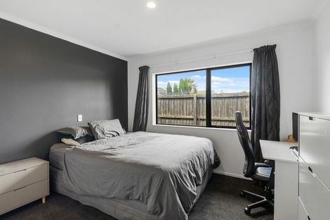 Photo of property in 19 Excalibur Place, Burwood, Christchurch, 8083