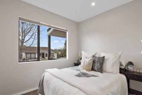 Photo of property in 168 Luckens Road, West Harbour, Auckland, 0618