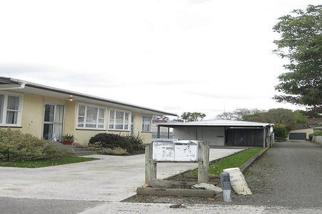 Photo of property in 2/106 Linton Street, West End, Palmerston North, 4410