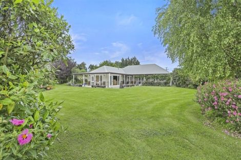 Photo of property in 152 Ashworths Road, Amberley, 7481