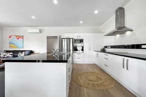 Photo of property in 111 Kenrigg Road, Kinloch, Taupo, 3377