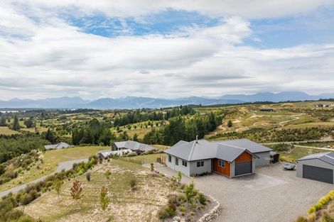 Photo of property in 32 Mahoe Close, Upper Moutere, 7173