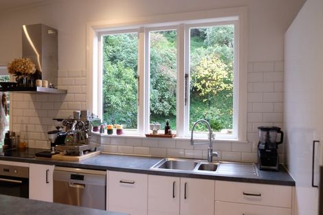 Photo of property in 20 Farnham Street, Mornington, Wellington, 6021