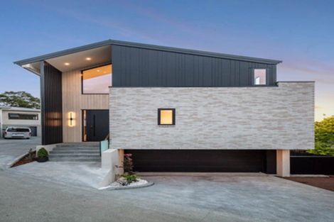 Photo of property in 8a Serrata Place, Browns Bay, Auckland, 0630