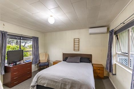 Photo of property in 31 Skerrett Crescent, Tamatea, Napier, 4112